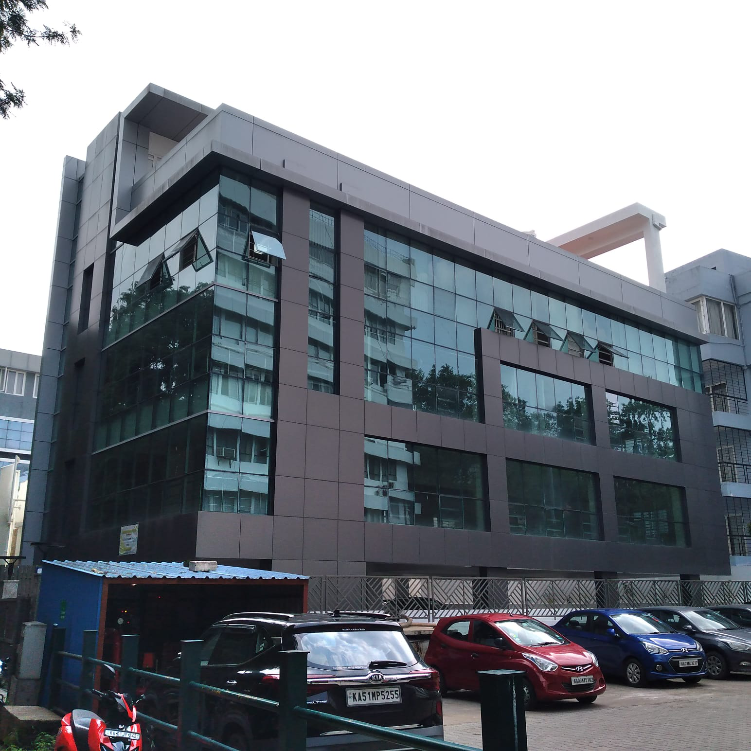ORIENTALMOTORINDIA_office.png